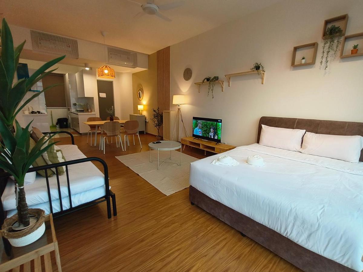 New Georgetown Modern City View 2Br Homestay For 10Pax 无敌美景两房民宿 Beacon Executive Suite 외부 사진